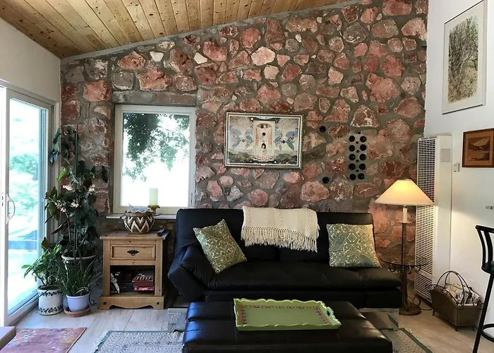 Rural Adjacent To The Prescott National Forest In Clarkdale, Arizona Holiday home *